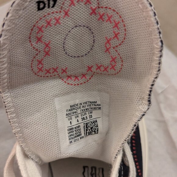 Converse All Star Platform High Tops - Picture 6 of 10